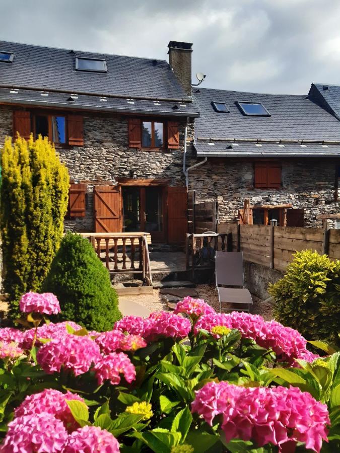 Les Granges De La Fontaine Villa Antignac Exterior photo